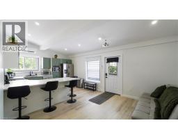 159 KING Street - 14