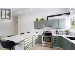 159 KING Street - 16