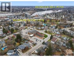 20 BERGEY Street - 6