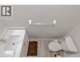 128 KARALEE Crescent - 21