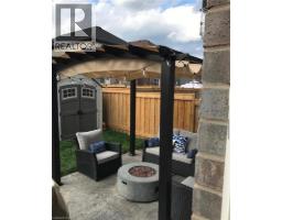 447 MOORLANDS Crescent - 41