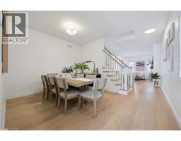 447 MOORLANDS Crescent - 8