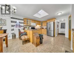 15 ANDERSON Drive - 17