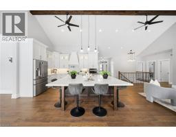 75 ROBINSON Road - 11