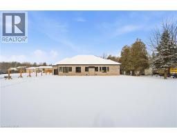 75 ROBINSON Road - 31