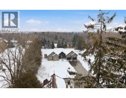 75 ROBINSON Road - 36