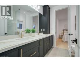 102 CUMMING Court - 35