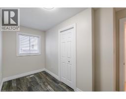 556 COCKSHUTT Road - 18