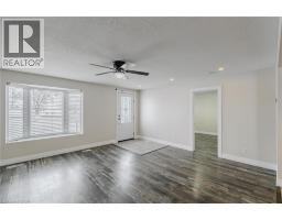 556 COCKSHUTT Road - 4