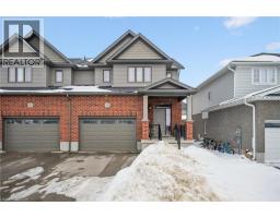138 WOODBERRY Crescent - 1