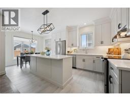 138 WOODBERRY Crescent - 11