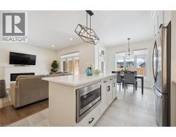 138 WOODBERRY Crescent - 14