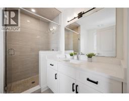 138 WOODBERRY Crescent - 24