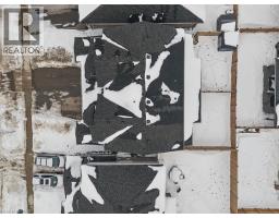 138 WOODBERRY Crescent - 40