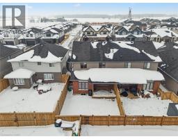 138 WOODBERRY Crescent - 44