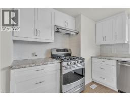 22 BLACKHORNE Crescent - 13