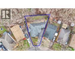 22 BLACKHORNE Crescent - 5