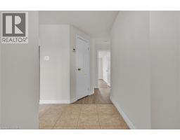 22 BLACKHORNE Crescent - 9