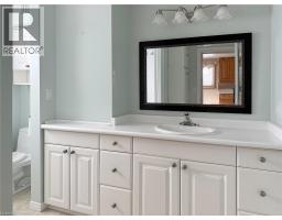 220 REGENT Avenue - 21