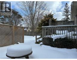 220 REGENT Avenue - 3