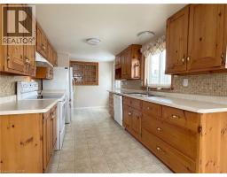 220 REGENT Avenue - 7