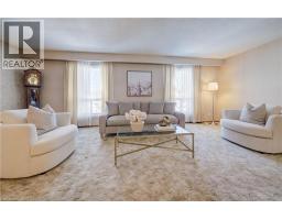 20 ROYAL ORCHARD Drive - 11