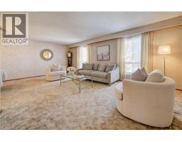 20 ROYAL ORCHARD Drive - 14