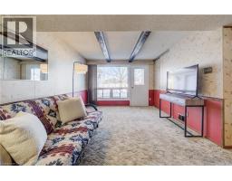 20 ROYAL ORCHARD Drive - 23