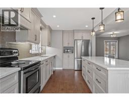 55 LILYWOOD Drive - 12