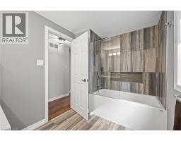 55 LILYWOOD Drive - 25