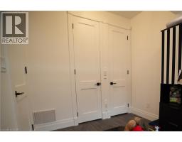 17 HADDINGTON Street - 24