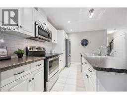 354 FINORO Crescent - 13