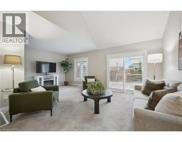 354 FINORO Crescent - 15