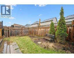 354 FINORO Crescent - 33
