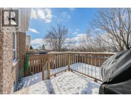 14 CHESTER Drive - 38