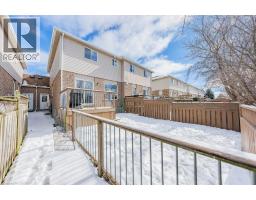 14 CHESTER Drive - 45