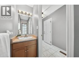 14 CHESTER Drive - 5