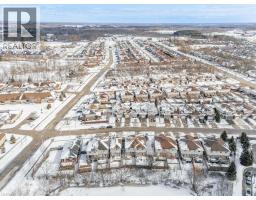 14 CHESTER Drive - 50