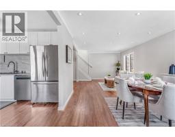 13 DEVITT Avenue N - 8