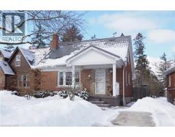 44 GARDEN Avenue - 1