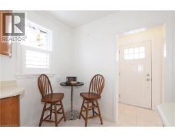 44 GARDEN Avenue - 19