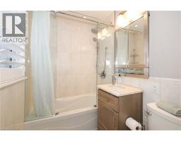 44 GARDEN Avenue - 20