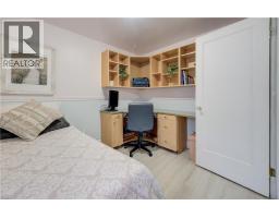 76 BRENTWOOD Avenue - 22