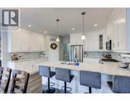 117 HALLIDAY Drive - 16