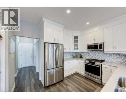 117 HALLIDAY Drive - 20