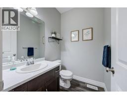 117 HALLIDAY Drive - 24