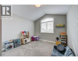 117 HALLIDAY Drive - 31