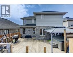 117 HALLIDAY Drive - 42