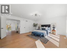 1060 WALTON Avenue - 24
