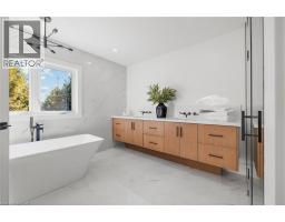 1060 WALTON Avenue - 28